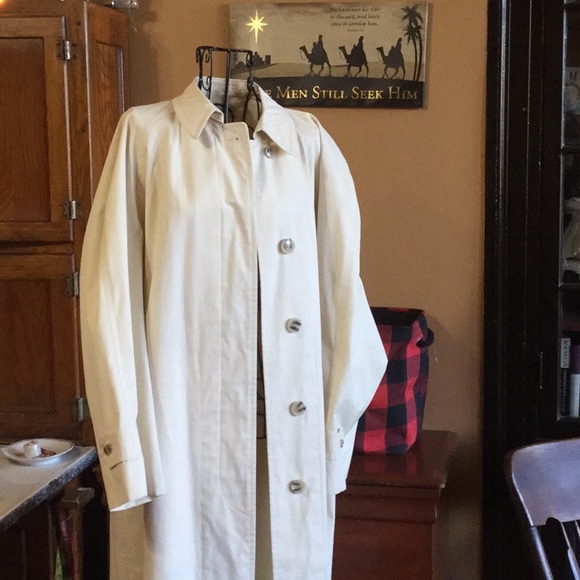 London Fog Jackets & Blazers - VINTAGE London Fog Trench Coat